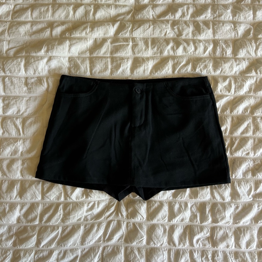 NWT Brandy Melville skort